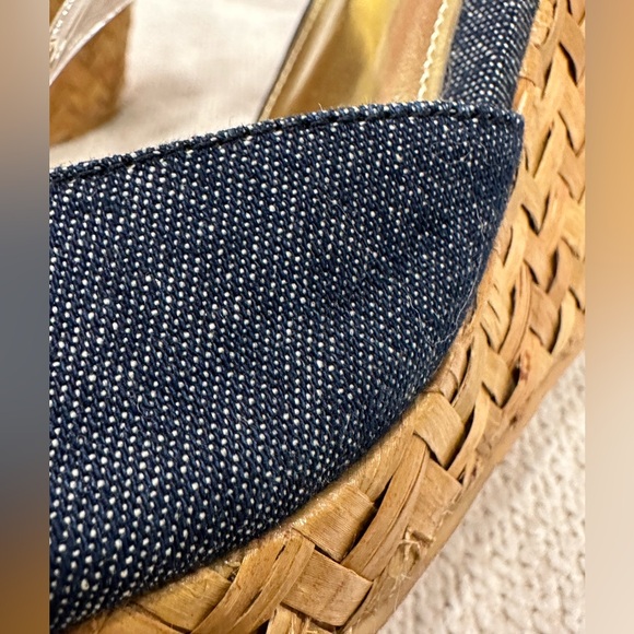 New Nina Denim Wedge Sandals with Braided Straw Wedge Bottoms~Size 7.5 - Picture 14 of 16